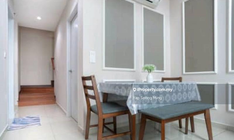 Kediaman Servis untuk Dijual di i-SOHO @ i-City oleh Yap Seong Ming - iProperty.com.my