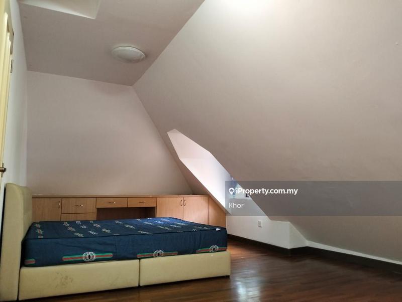 Bungalow House for Sale in Batu Ferringhi, Penang by Khor - iProperty.com.my