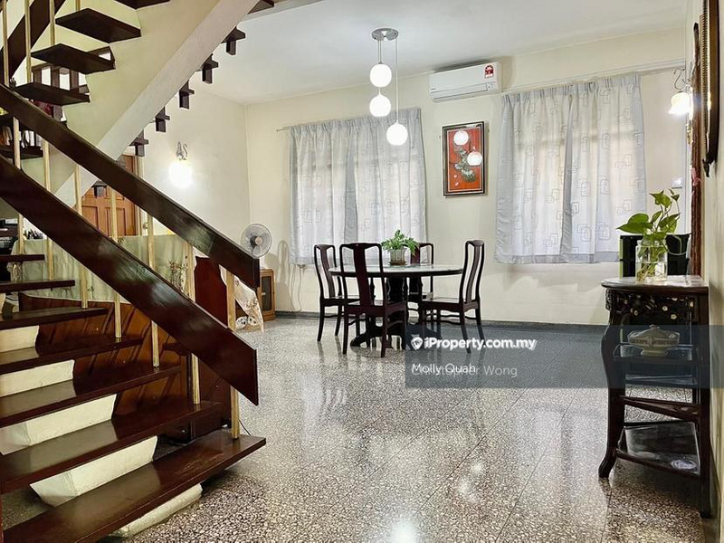 Bungalow House for Sale in Taman Universiti Ss3, Petaling Jaya by Molly Quah - iProperty.com.my