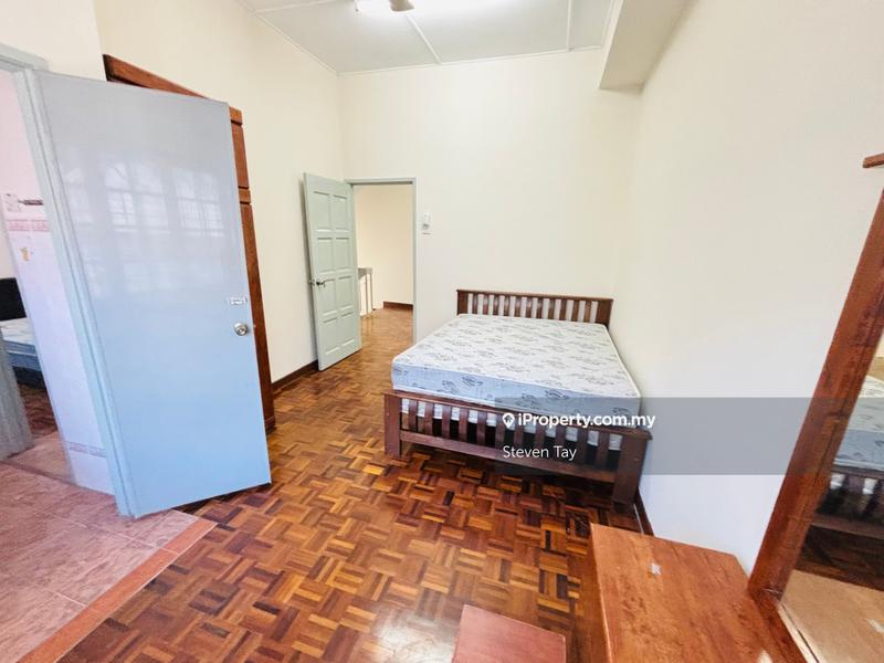 2.5-storey Terraced House for Sale in BANDAR PUCHONG JAYA, Puchong by Steven Tay - iProperty.com.my