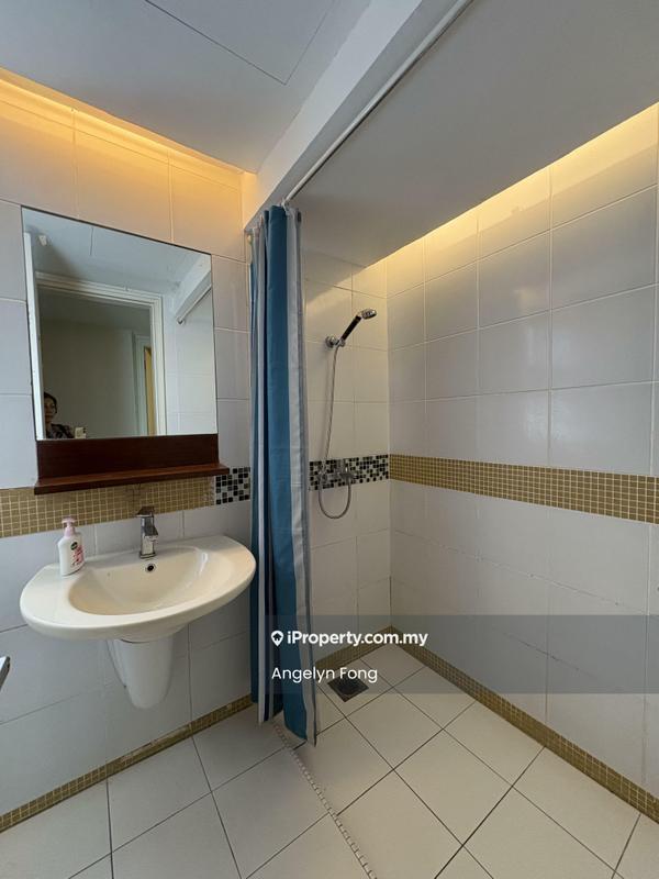 For Sale - i-Zen @ Kiara 1