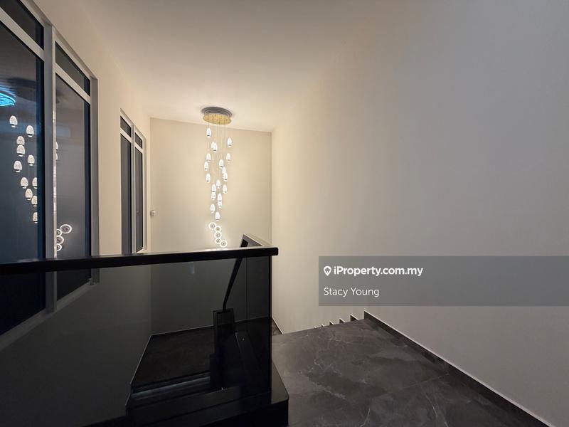 Rumah Berkembar untuk Dijual di Ampang Jaya, Ampang oleh Stacy Young - iProperty.com.my