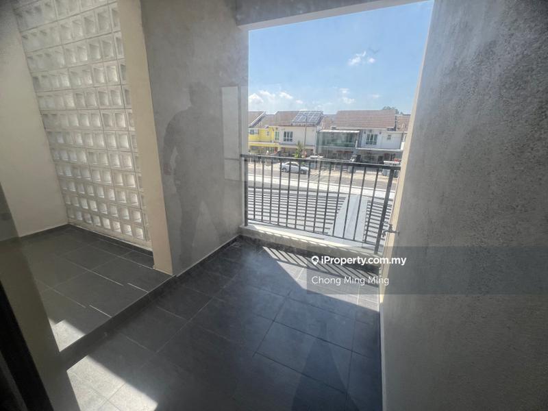 Rumah Berkembar untuk Dijual di Taman Bukit Nuri Indah, Rasah oleh Chong Ming Ming - iProperty.com.my