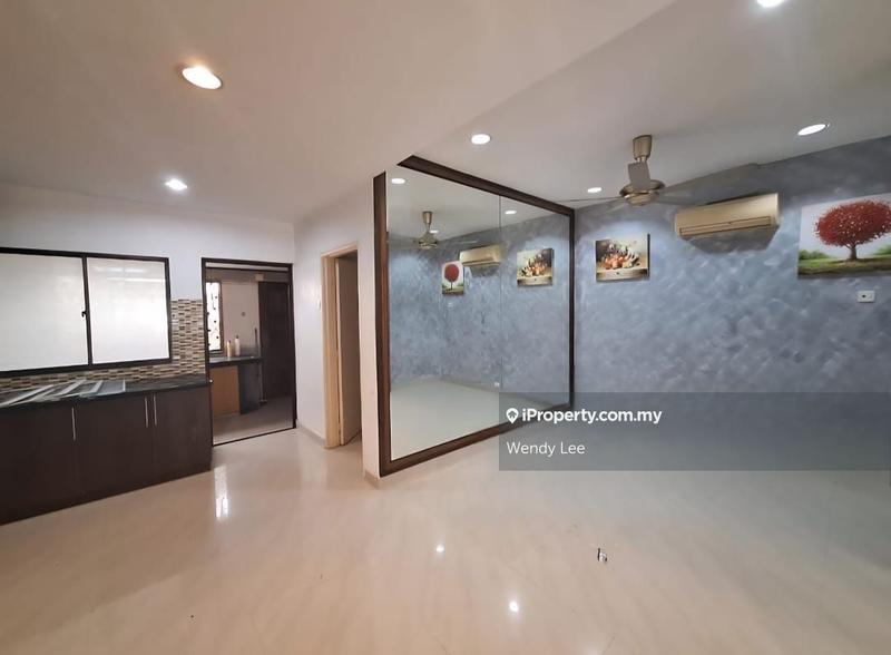 Terraced House for Sale in Taman Puchong Hartamas, Puchong by Wendy Lee - iProperty.com.my