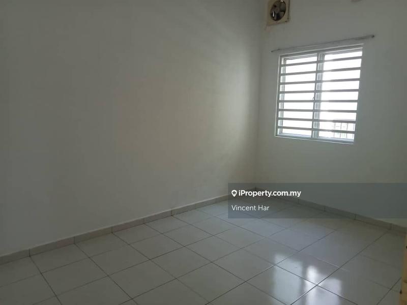 Rumah Berangkai 2 Tingkat untuk Dijual di Taman Lumut Indah, Lumut oleh Vincent Har - iProperty.com.my