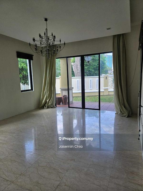Bungalow House for Sale in Aman Bali, Jalan Ipoh by Jasemin Chia - Living Room - iProperty.com.my