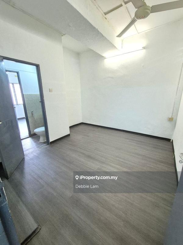 Rumah Teres 1-Tingkat untuk Dijual di Taman Lucky, Bangsar oleh Debbie Lam - iProperty.com.my