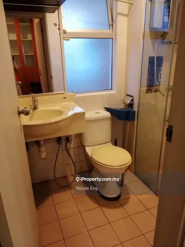 Townhouse for Rent in Kota Kemuning, Shah Alam by Nicole Eng - iProperty.com.my