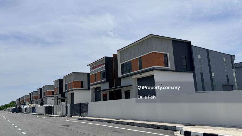 Semi-D Factory for Rent in Taman Bukit Minyak, Bukit Minyak by Eelis Poh - Exterior - iProperty.com.my