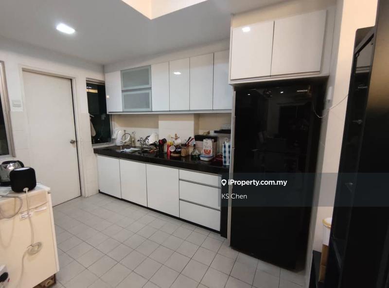 Service Residence for Sale in The Heron Residency by KS Chen - iProperty.com.my
