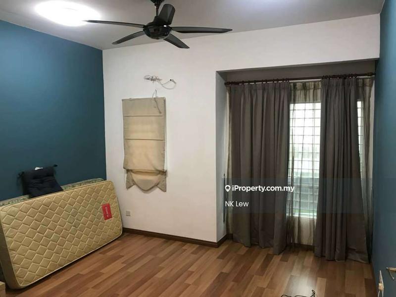 Condominium for Sale in Bayan Villa, Seri Kembangan by NK Lew - Bedroom - iProperty.com.my