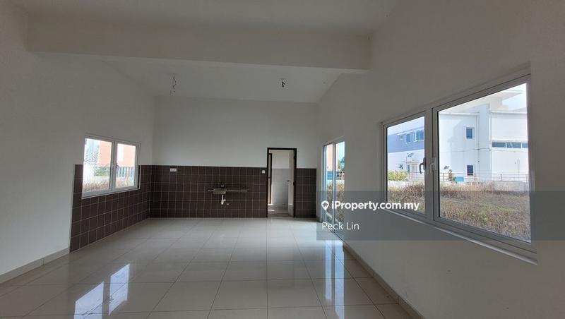 Banglo untuk Dijual di Taman Pelangi Heights, Mantin oleh Peck Lin - iProperty.com.my