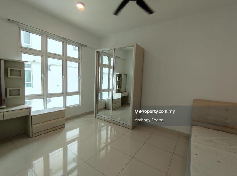 For Sale - Sri Putramas III / Royal Regent