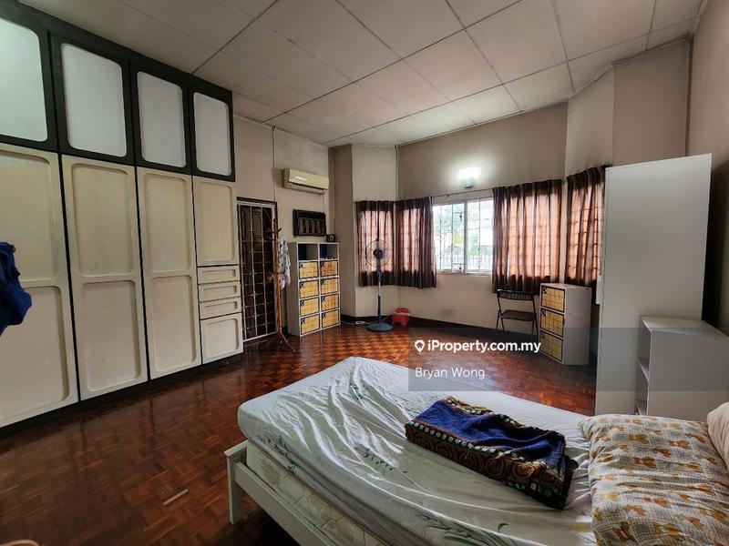 Rumah Berkembar untuk Dijual di Damansara Jaya, Petaling Jaya oleh Bryan Wong - iProperty.com.my