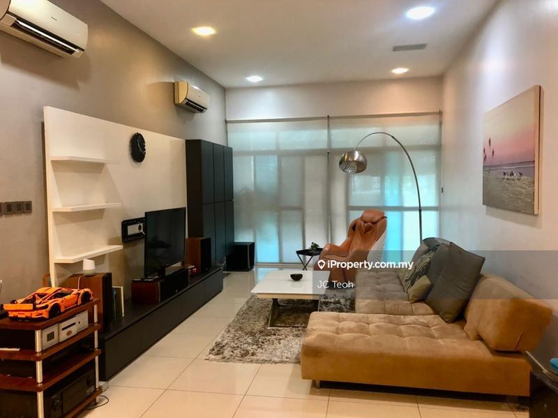 For Sale - Amaya Saujana