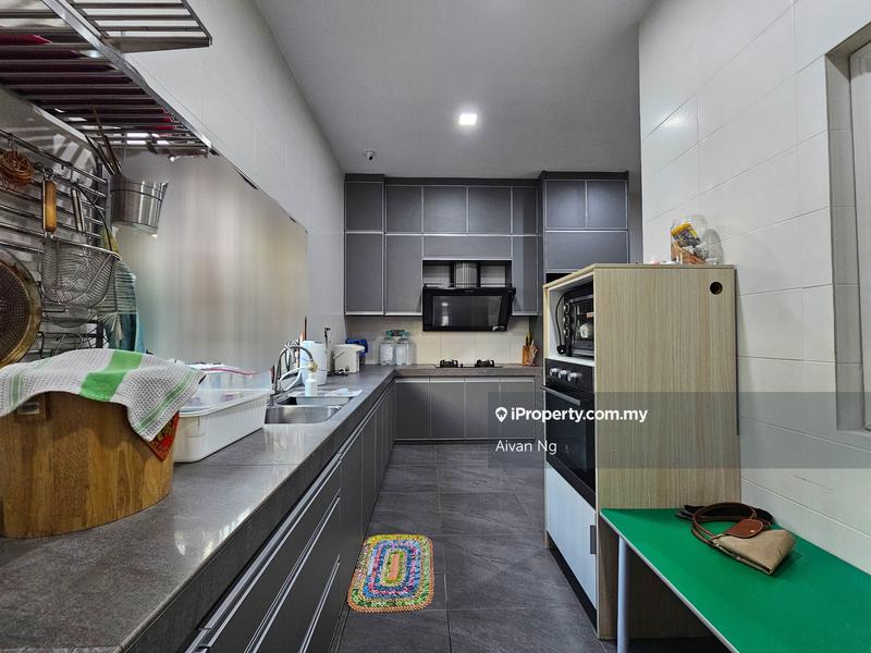 Rumah Berkembar untuk Dijual di Wira Heights, Bandar Sungai Long oleh Aivan Ng - iProperty.com.my