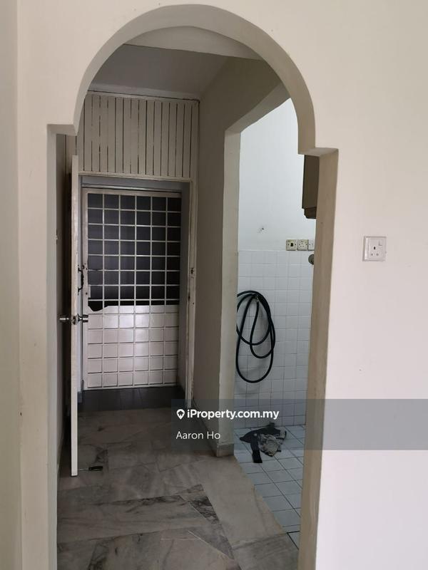 Pangsapuri untuk Dijual di Teratai Mewah Apartment Block 15,17,19,21 oleh Aaron Ho - iProperty.com.my