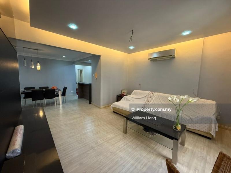Condominium untuk Dijual di Casa Tropicana oleh William Heng - iProperty.com.my