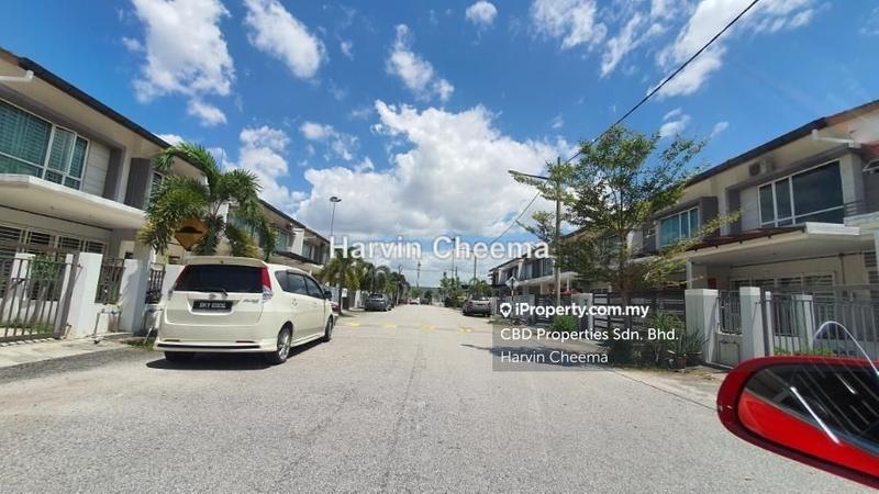 Rumah Berangkai 2 Tingkat untuk Dijual di Bandar Saujana Putra, Tanjong Duabelas oleh Harvin Cheema - iProperty.com.my