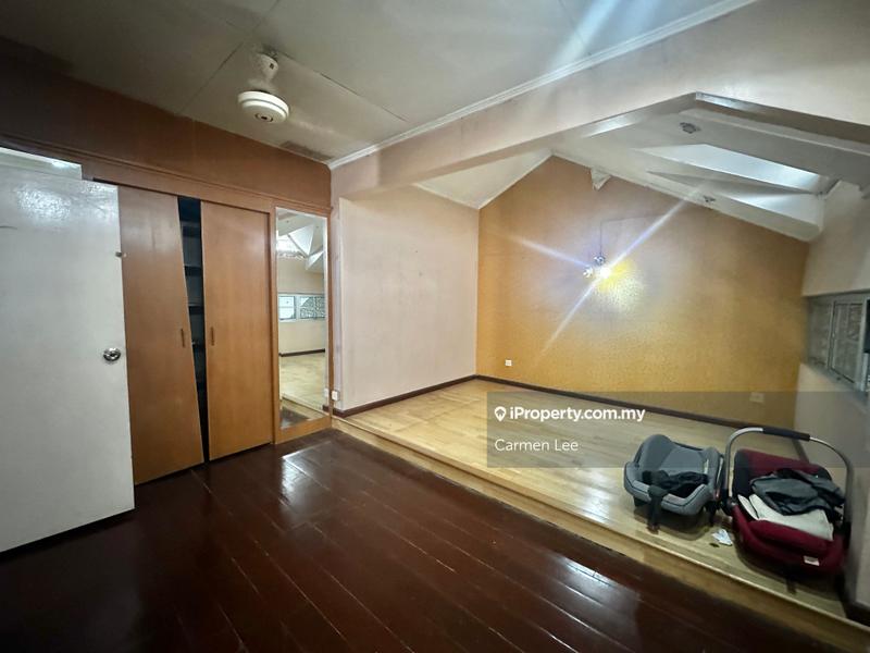 Rumah Berangkai 1.5 Tingkat untuk Dijual di Usj 2, Subang Jaya oleh Carmen Lee - iProperty.com.my