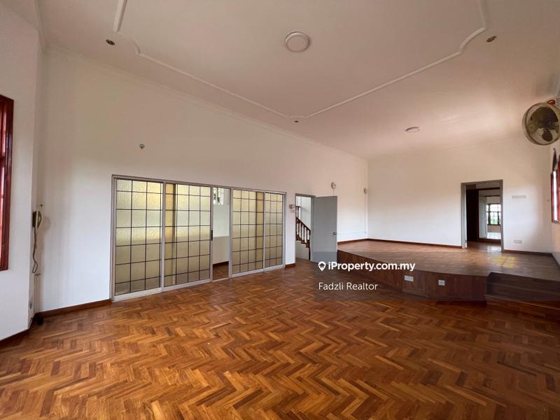 Bungalow House for Sale in Taman TAR (Tun Abdul Razak), Ampang by Fadzli Realtor - iProperty.com.my