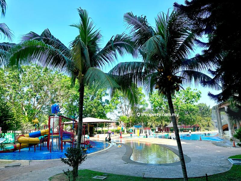 Service Residence for Sale in Bayou Lagoon Park Resort by Jean Tay - iProperty.com.my
