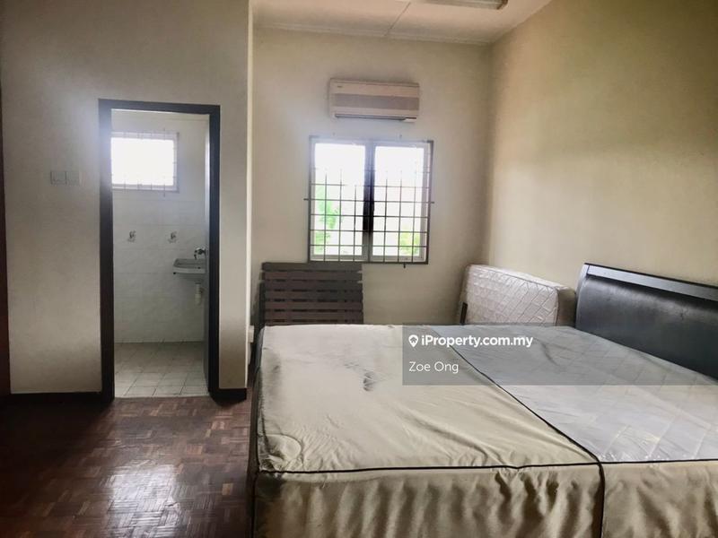 Bungalow House for Sale in Bandar Country Homes , Rawang, Rawang by Zoe Ong - iProperty.com.my