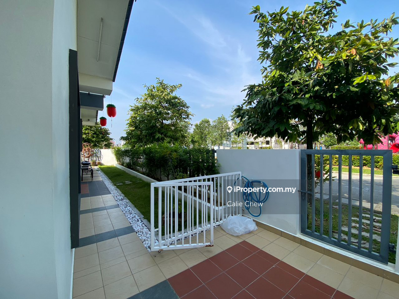 Semi-Detached House for Sale in Setia Utama, Setia Alam by Calie Chew - iProperty.com.my