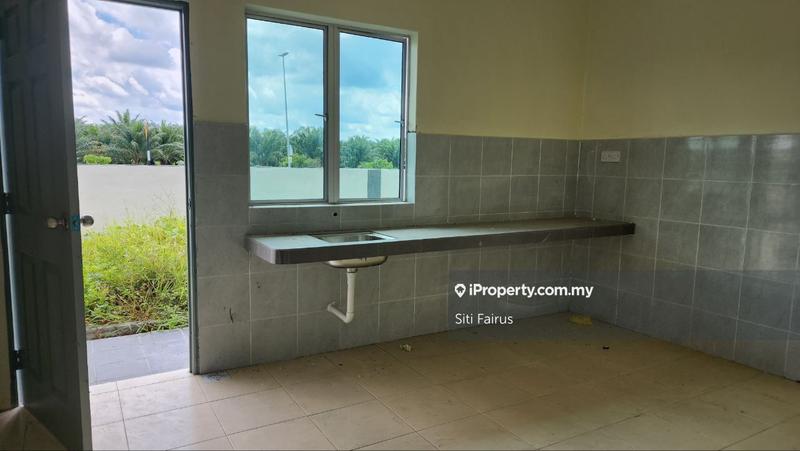 Semi-Detached House for Sale in Bandar Baru Sitiawan Perdana, Lumut by Siti Fairus - iProperty.com.my