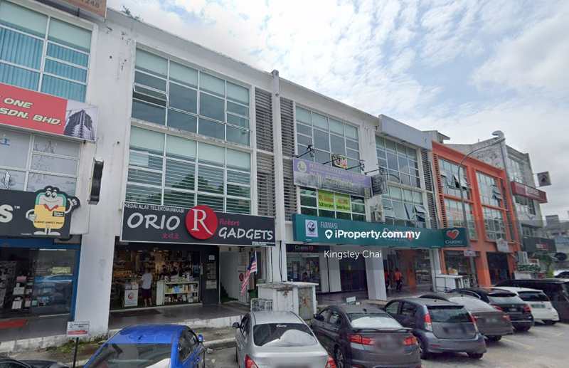 For Sale - 3 Storey Shoplot Taman Equine, Seri Kembangan