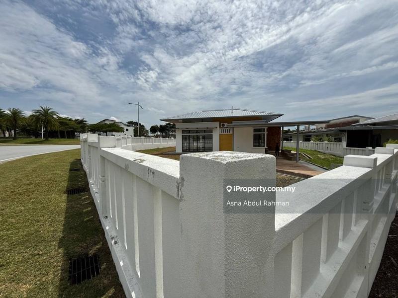 Bungalow House for Sale in Bandar Baru Enstek, Bandar Enstek by Asna Abdul Rahman - iProperty.com.my