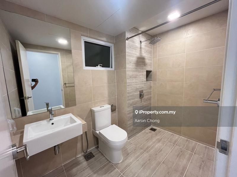 Service Residence for Sale in Windmill upon Hills by Aaron Chong - iProperty.com.my