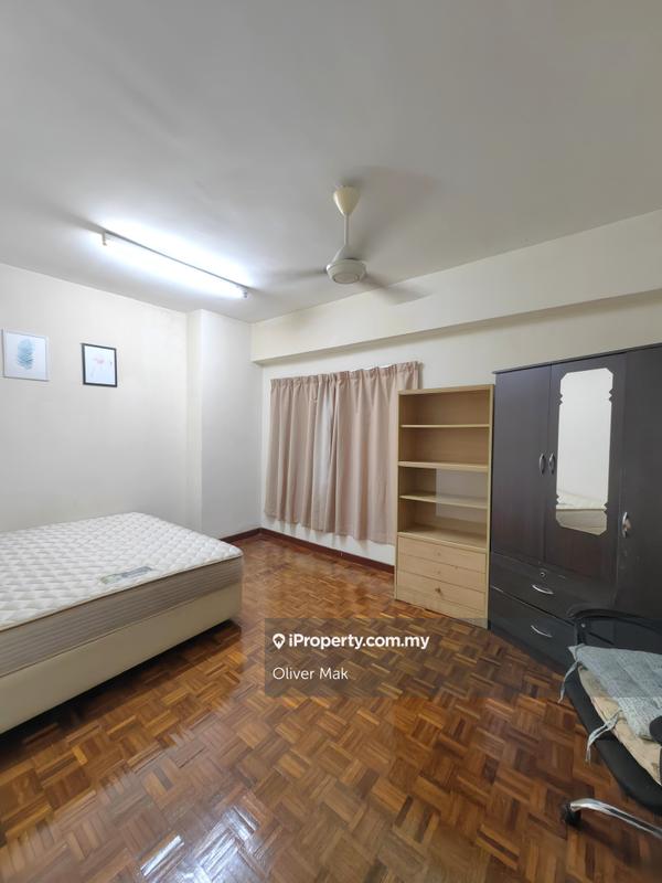 Condominium for Sale in Vista Komanwel A by Oliver Mak - iProperty.com.my