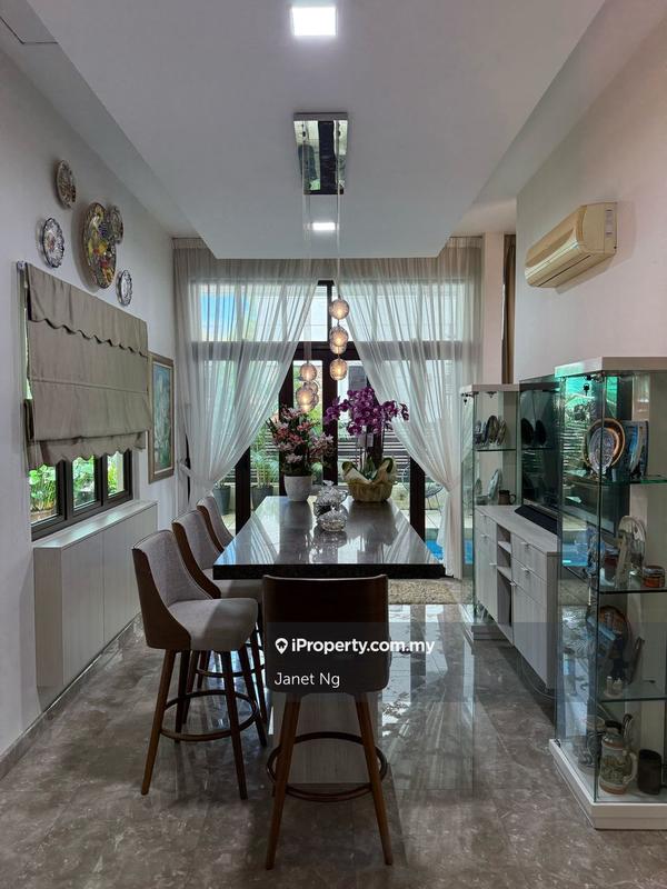Bungalow House for Sale in Usj 17, Subang Jaya by Janet Ng - iProperty.com.my