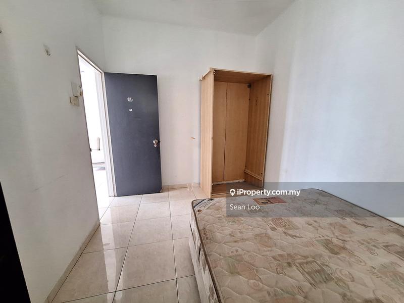 For Sale - Ketumbar Hill