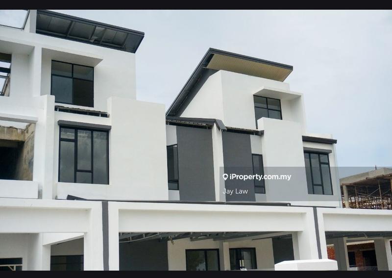 2.5-storey Terraced House for Sale in Kuching, Sarawak by Jay Law - iProperty.com.my
