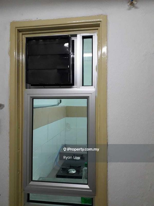 Pangsapuri untuk Dijual di Apartment Sri Rakyat oleh Ryan Low - Kitchen - iProperty.com.my
