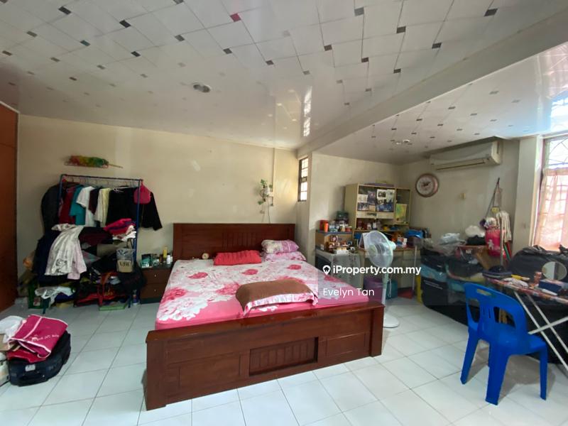 Rumah Berangkai 2 Tingkat untuk Dijual di Subang Jaya, Selangor oleh Evelyn Tan - Bedroom - iProperty.com.my