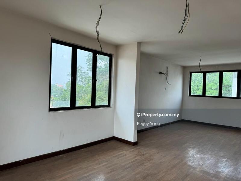 Bungalow House for Sale in Bukit Rahman Putra, Sungai Buloh by Peggy Yong - iProperty.com.my