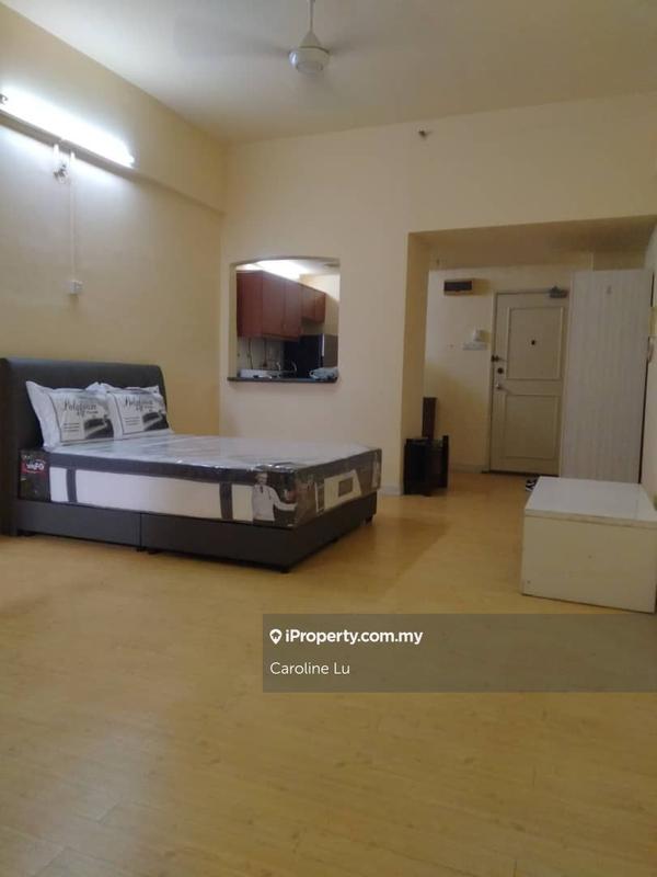 For Rent - Plaza Damas