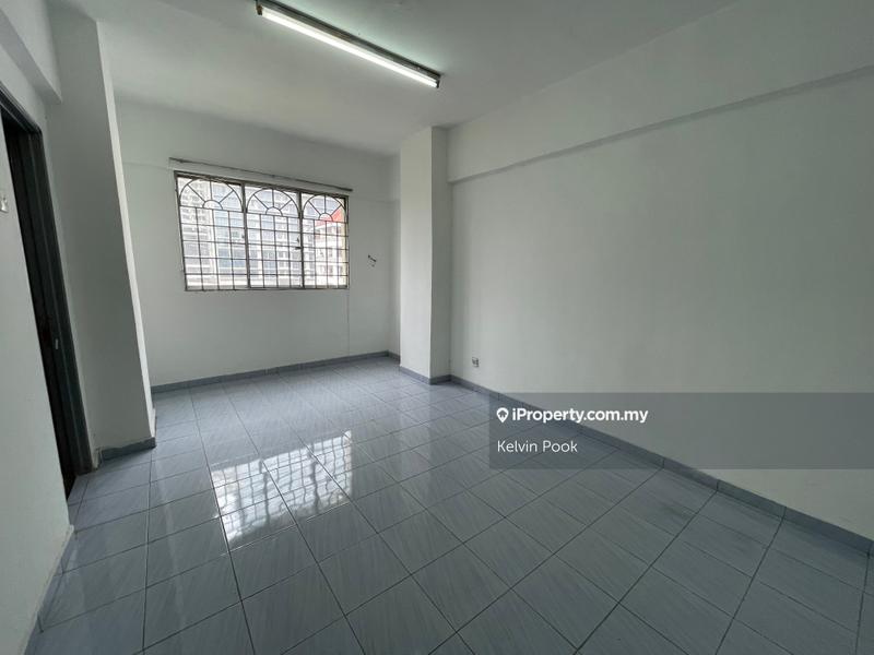 Apartment for Sale in Vista Angkasa by Kelvin Pook - iProperty.com.my