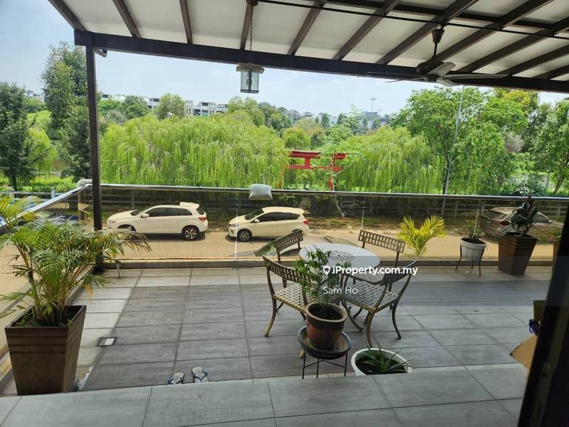 Rumah Teres 3-Tingkat untuk Dijual di USJ Heights, Subang Jaya oleh Sam Ho - iProperty.com.my
