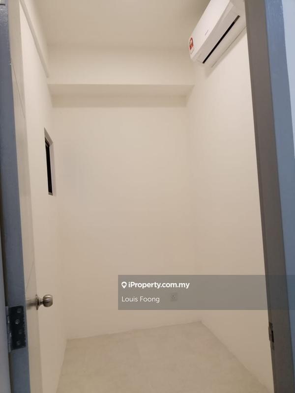 Kediaman Servis untuk Dijual di M Suite @ Desa Park North oleh Louis Foong - iProperty.com.my