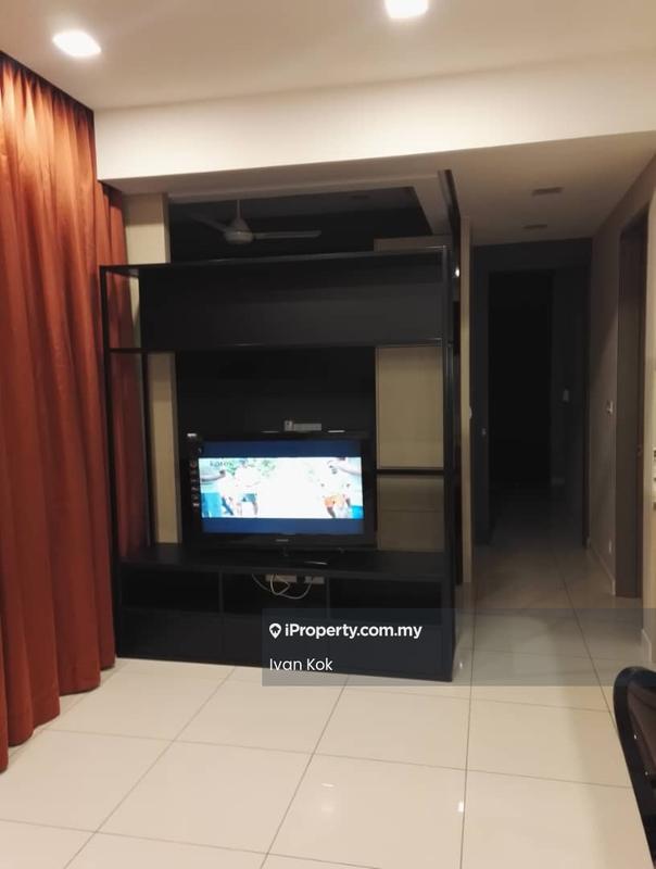 Kediaman Servis untuk Dijual di Uptown Residences oleh Ivan Kok - Living Room - iProperty.com.my