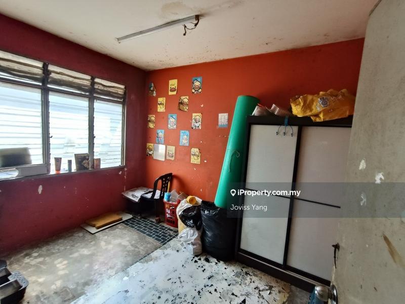 For Sale - Taman Koperasi Maju Jaya