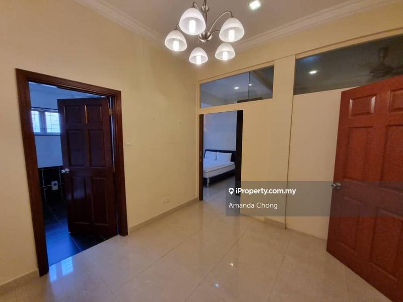 Rumah Berangkai 2 Tingkat untuk Dijual di Safa, Desa Parkcity, Kepong oleh Amanda Chong - iProperty.com.my
