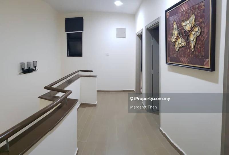 Townhouse for Sale in Sunway Damansara, Kota Damansara by Margaret Than - iProperty.com.my