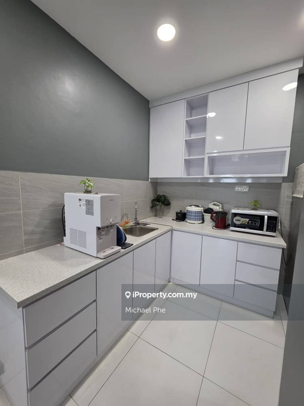 For Rent - Sapphire On The Park