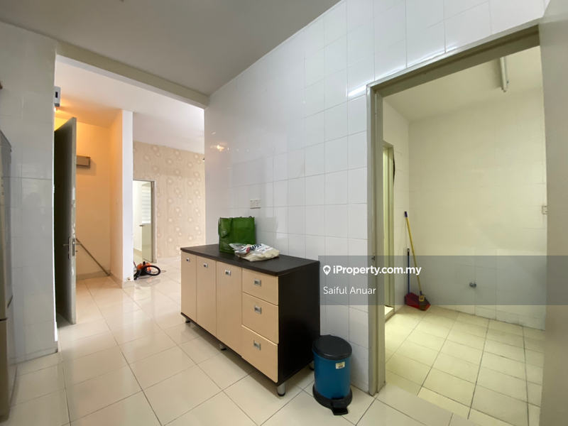 Kondominium untuk Disewa di Platinum Hill PV 8 oleh Saiful Anuar - iProperty.com.my