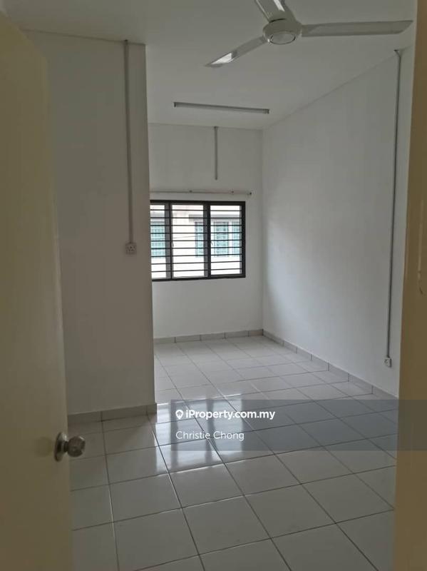 Rumah Berangkai 2 Tingkat untuk Dijual di Taman Desa Jati, Jati Heights, USIM, Nilai oleh Christie Chong - iProperty.com.my